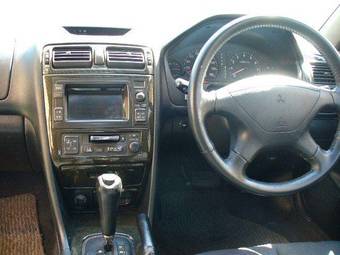 1999 Mitsubishi Aspire Photos