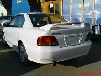 2000 Mitsubishi Aspire Pics