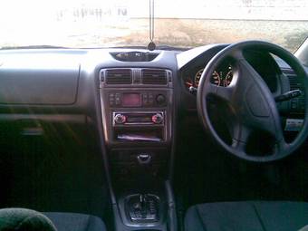 2002 Mitsubishi Aspire Pictures