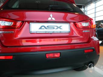 2011 Mitsubishi ASX Pictures