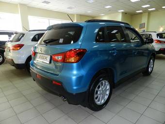 2011 Mitsubishi ASX Pictures