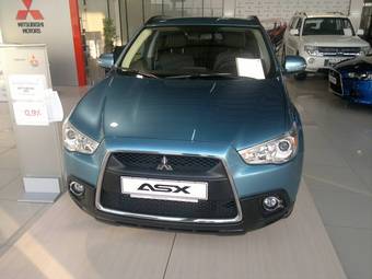 2011 Mitsubishi ASX Pictures