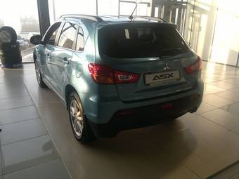 2011 Mitsubishi ASX Photos