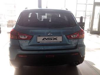 2011 Mitsubishi ASX Pictures