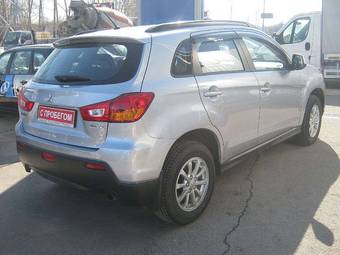 2011 Mitsubishi ASX Photos