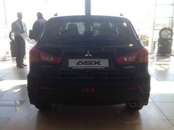 2012 Mitsubishi ASX Photos