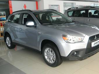 2012 Mitsubishi ASX Pictures