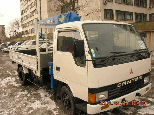 1992 Mitsubishi Fuso Canter Pictures