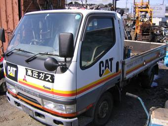 1994 Mitsubishi Fuso Canter Pictures