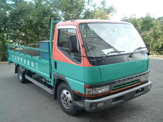 1995 Mitsubishi Fuso Canter Photos