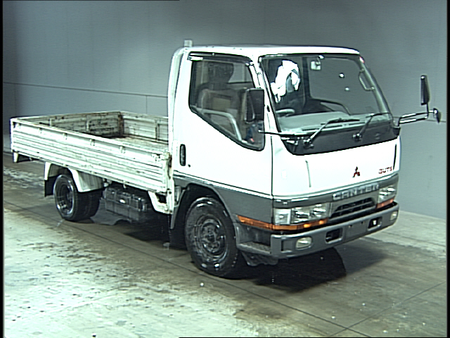 1996 Mitsubishi Fuso Canter Pictures