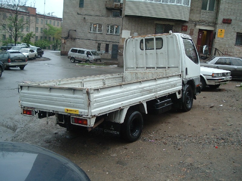 1996 Mitsubishi Fuso Canter Pictures
