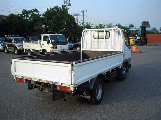 1997 Mitsubishi Fuso Canter Pictures
