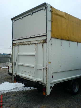 2000 Fuso Canter