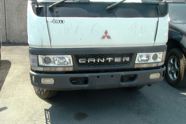 2000 Mitsubishi Fuso Canter