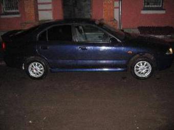 1997 Mitsubishi Carisma Wallpapers