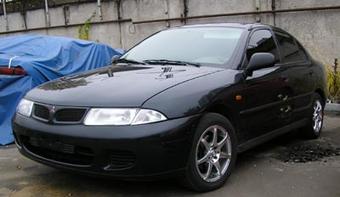 1998 Mitsubishi Carisma