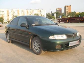 1998 Mitsubishi Carisma Wallpapers