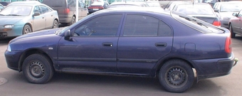 Mitsubishi Carisma