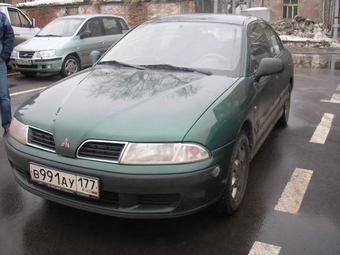 1999 Mitsubishi Carisma