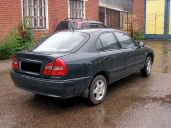 1999 Mitsubishi Carisma Wallpapers