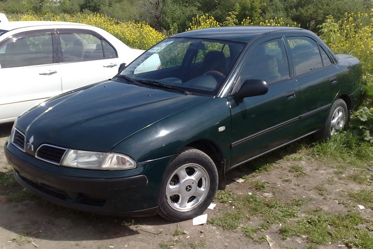 1999 Mitsubishi Carisma