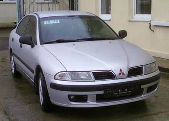 2000 Mitsubishi Carisma Photos