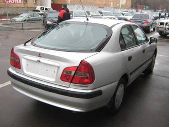 2000 Mitsubishi Carisma Pictures