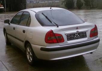 2000 Mitsubishi Carisma Pictures