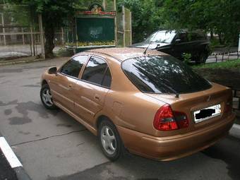 2000 Mitsubishi Carisma Pictures