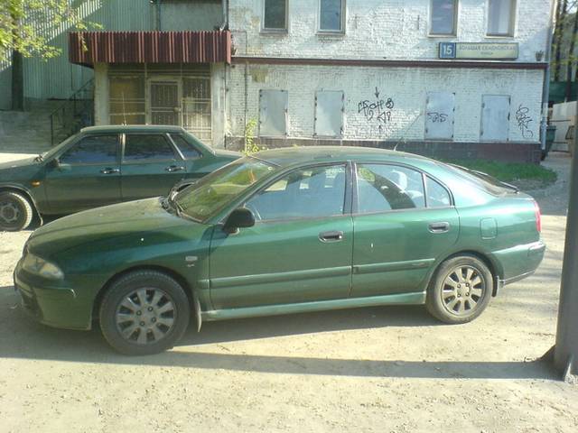 2001 Mitsubishi Carisma