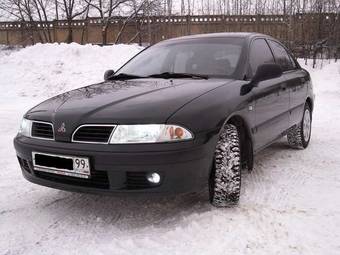 2001 Mitsubishi Carisma Photos