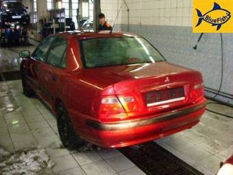 2001 Mitsubishi Carisma Wallpapers