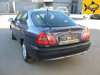 2001 Mitsubishi Carisma Pictures
