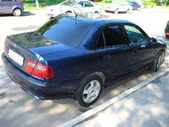 2001 Mitsubishi Carisma Pics