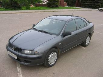 2002 Mitsubishi Carisma