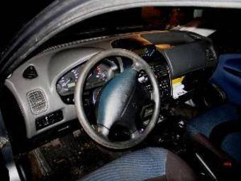 2002 Mitsubishi Carisma For Sale