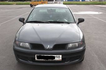 2002 Mitsubishi Carisma Photos