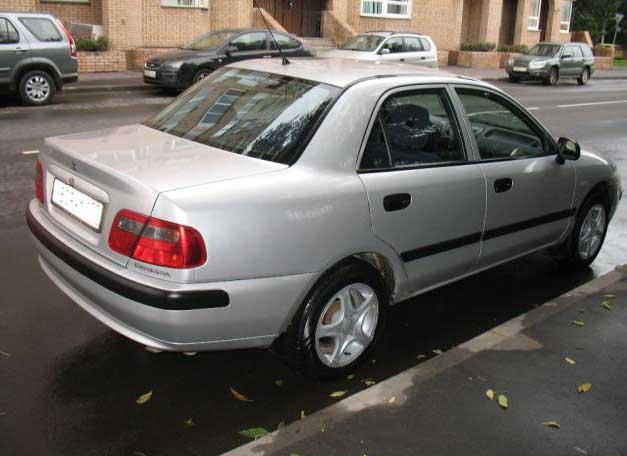 2002 Mitsubishi Carisma