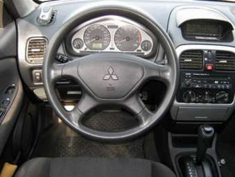 Mitsubishi Carisma