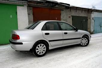 2003 Mitsubishi Carisma For Sale