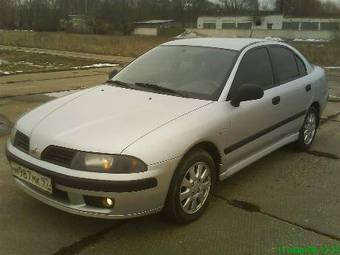 2003 Mitsubishi Carisma Pictures