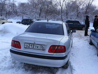 2003 Mitsubishi Carisma Images