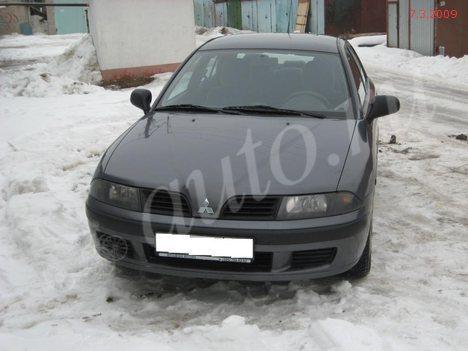 2003 Mitsubishi Carisma