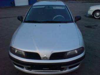 2003 Mitsubishi Carisma Photos