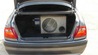 2003 Mitsubishi Carisma Photos