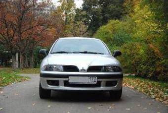 2003 Mitsubishi Carisma Photos