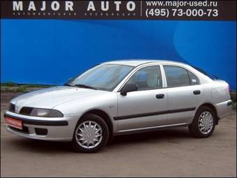 2003 Mitsubishi Carisma