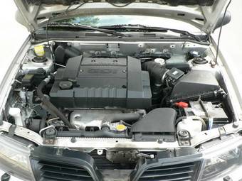 2003 Mitsubishi Carisma Photos