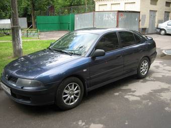 2003 Mitsubishi Carisma Photos